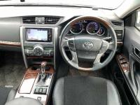 Toyota MARK X 2015