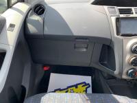 Toyota VITZ 2010