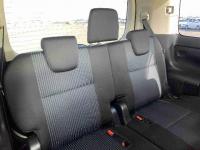 Toyota NOAH 2015