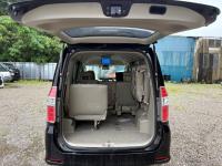 Toyota NOAH 2009