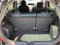 Toyota VITZ 2006