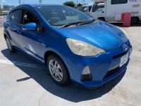 Toyota AQUA 2012