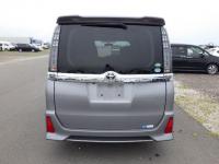 Toyota VOXY 2015