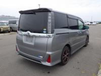 Toyota VOXY 2015