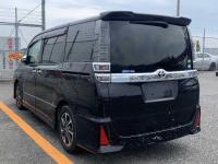 Toyota VOXY 2020