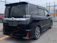 Toyota VOXY 2020