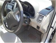 Toyota COROLLA AXIO 2010