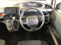 Toyota SIENTA 2018