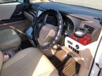 Toyota ALPHARD 2010
