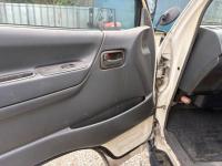 Toyota HIACE VAN 2004