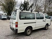 Toyota HIACE VAN 2004
