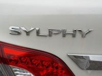 Nissan SYLPHY 2015