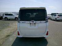 Toyota VOXY 2017