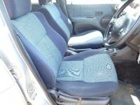 Toyota CAMI 2001