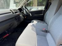 Toyota HIACE VAN 2004