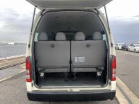 Toyota HIACE COMMUTER 2019