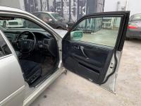 Toyota CROWN ESTATE 2003