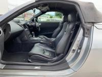 Nissan FAIRLADY Z 2005