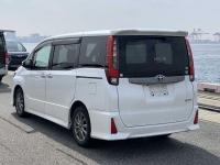 Toyota NOAH 2016