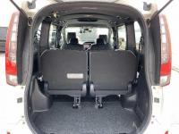 Toyota NOAH 2016
