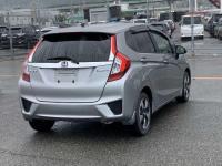 Honda FIT HYBRID 2016