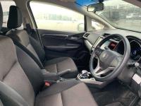 Honda FIT HYBRID 2016