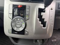 Toyota VOXY 2009