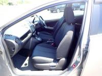 Mazda DEMIO 2011