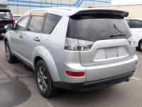 Mitsubishi OUTLANDER 2006