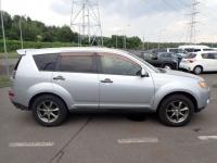 Mitsubishi OUTLANDER 2006