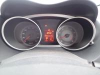 Mitsubishi OUTLANDER 2006