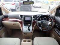 Toyota VELLFIRE 2009