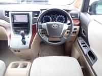 Toyota VELLFIRE 2009