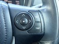 Toyota COROLLA AXIO 2020