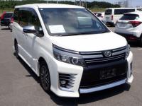 Toyota VOXY 2016