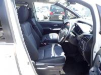 Toyota VOXY 2016
