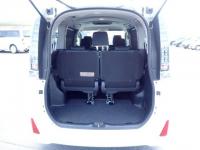 Toyota VOXY 2016