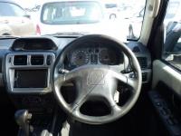 Mitsubishi PAJERO IO 2006