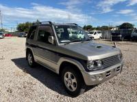 Mitsubishi PAJERO MINI 2001