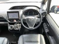Toyota ESQUIRE 2015