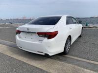 Toyota MARK X 2015