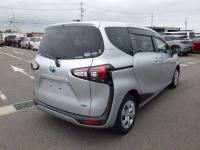 Toyota SIENTA 2019