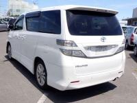 Toyota VELLFIRE 2009