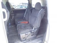 Toyota VELLFIRE 2009