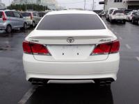 Toyota CROWN 2013