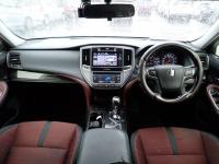 Toyota CROWN 2013