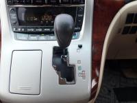 Toyota ALPHARD 2010