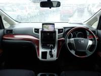 Toyota VELLFIRE 2008