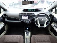 Toyota AQUA 2013