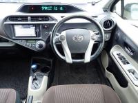 Toyota AQUA 2013